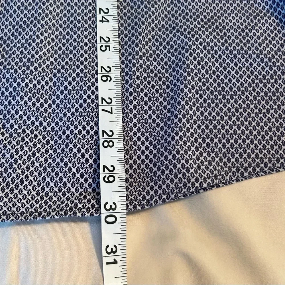 CLAIBORNE Men Dress Shirt Size Large 100% Cotton Long Sleeves Blue Geometric - Picture 6 of 7